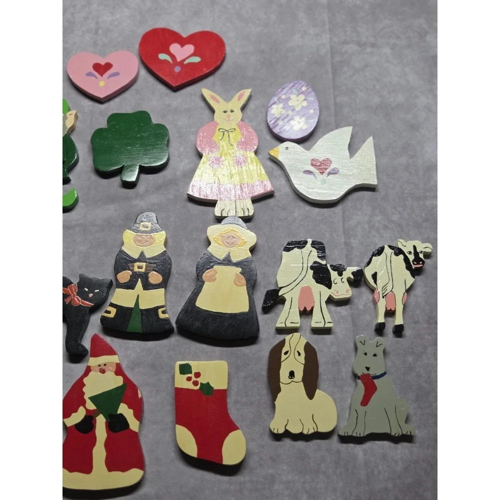 Vintage Lot of 18 Hand Painted Wooden Pieces Holiday Cottagecore Country